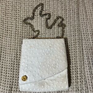 Vintage Elegant White 60s 70s Chain Strap Ostrich Bag